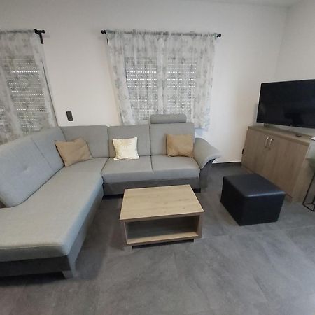 אברטאמי Apartmany Pod Sjezdovkou מראה חיצוני תמונה