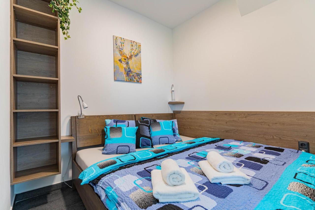 אברטאמי Apartmany Pod Sjezdovkou מראה חיצוני תמונה