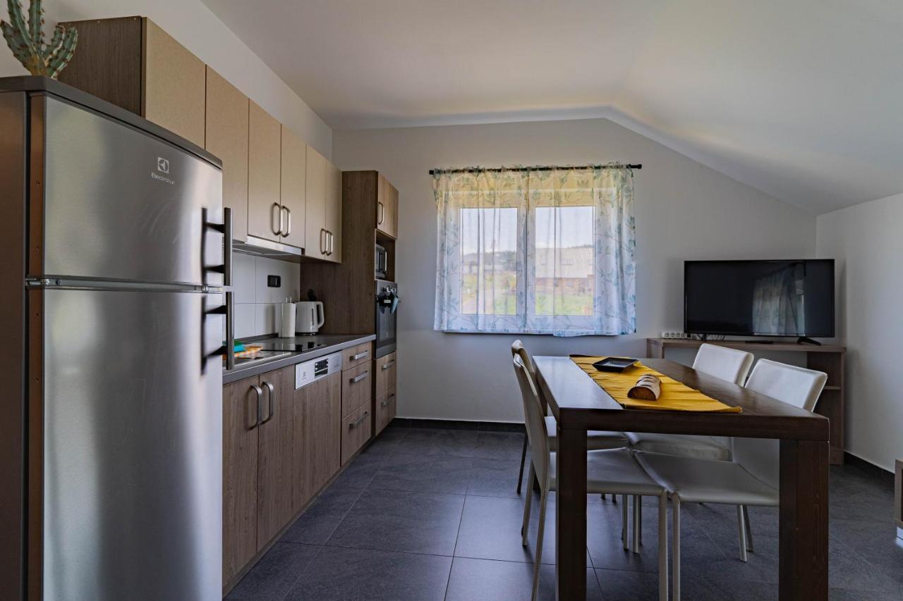 אברטאמי Apartmany Pod Sjezdovkou מראה חיצוני תמונה