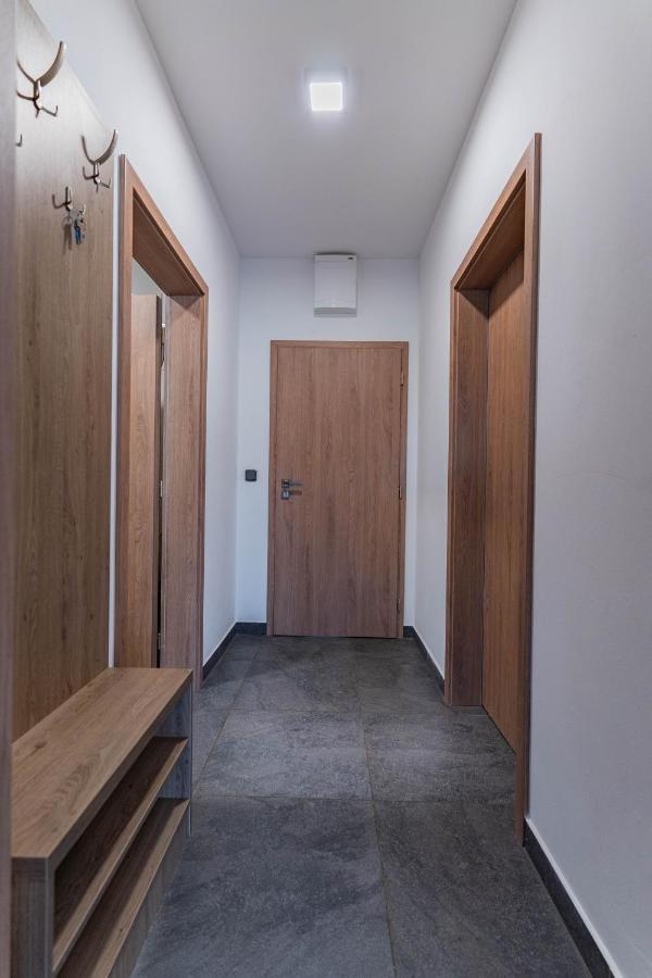 אברטאמי Apartmany Pod Sjezdovkou מראה חיצוני תמונה